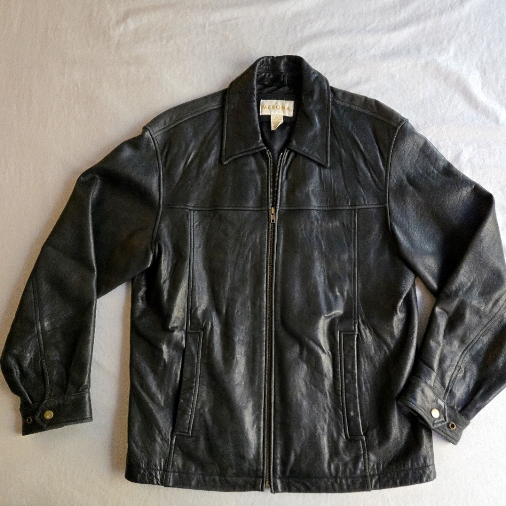 Merona Vintage Leather Bomber Jacket Men's M Black